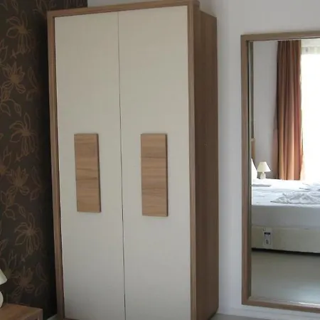 Costa Bulgara Mediterranean Club Szálloda