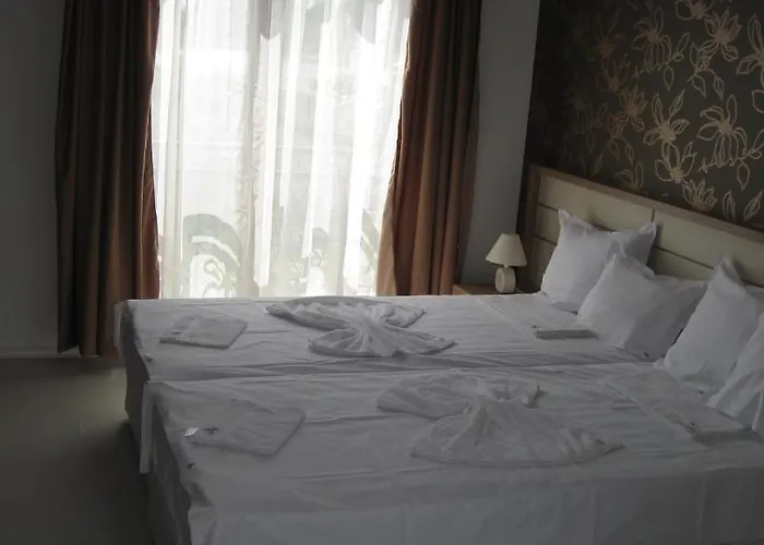 Costa Bulgara Mediterranean Club Hotel 3*